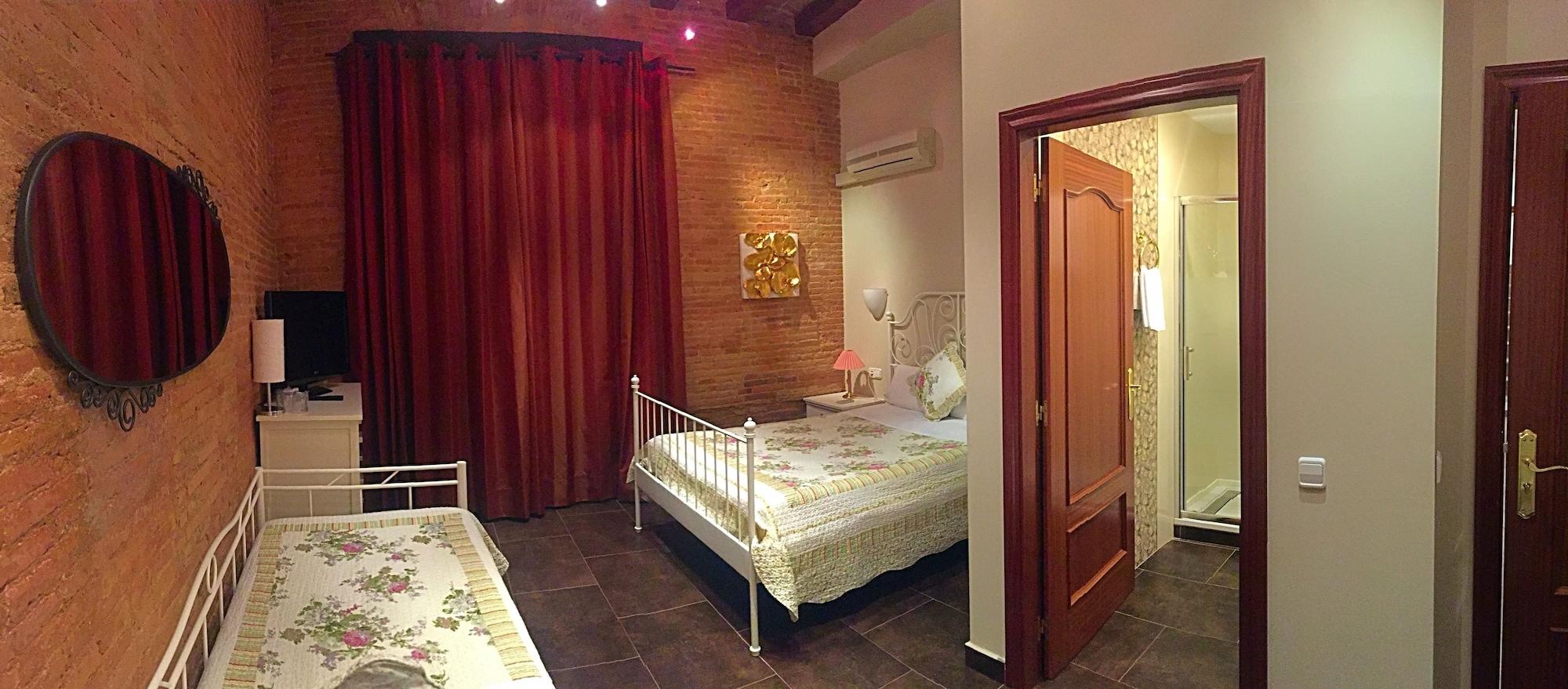 Hostal Orleans Барселона Екстериор снимка